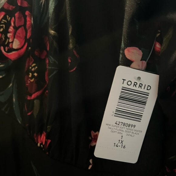 Torrid Mini Super Soft Tiered Skater Dress NWT - Picture 6 of 6